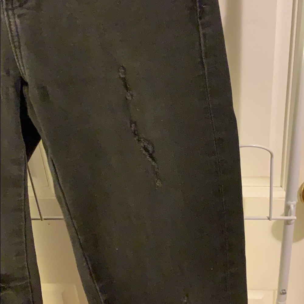 Low Rise Ripped Skinny Jeans - Picture 6 of 7